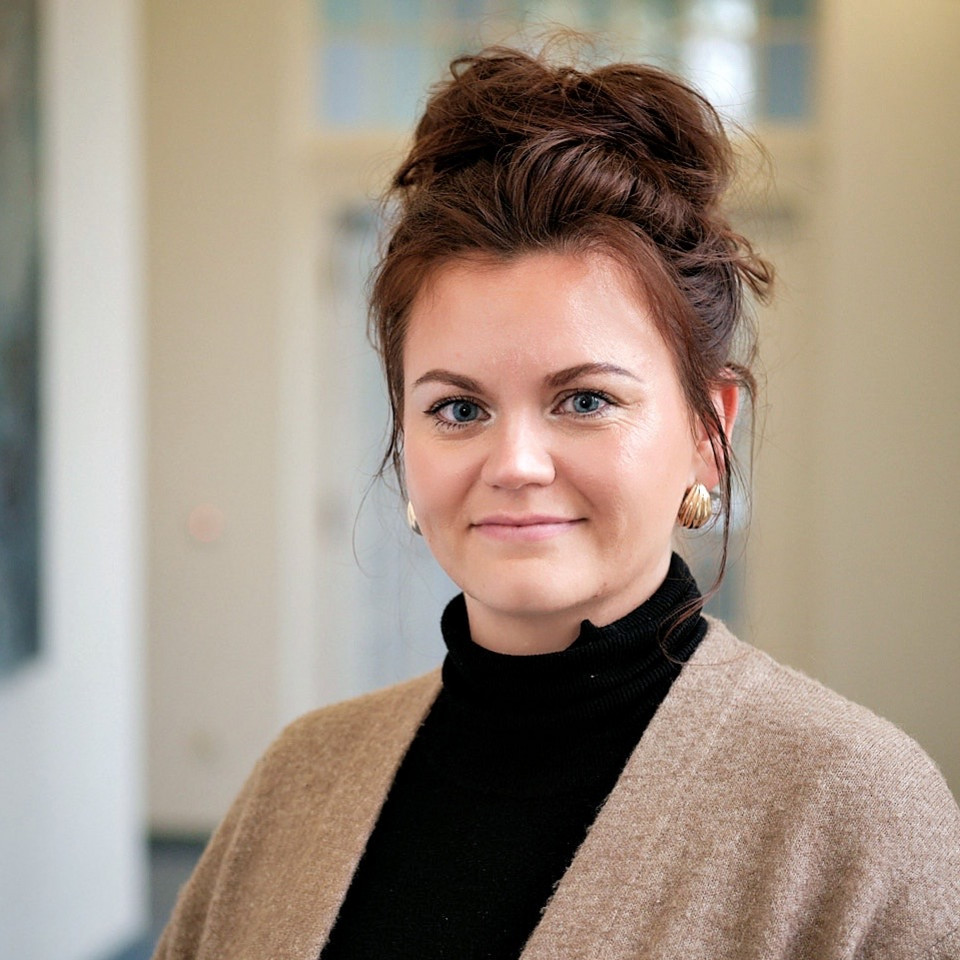 Mandy Graf, Mitarbeiterin des DRK im Fachbereich Finanzierung