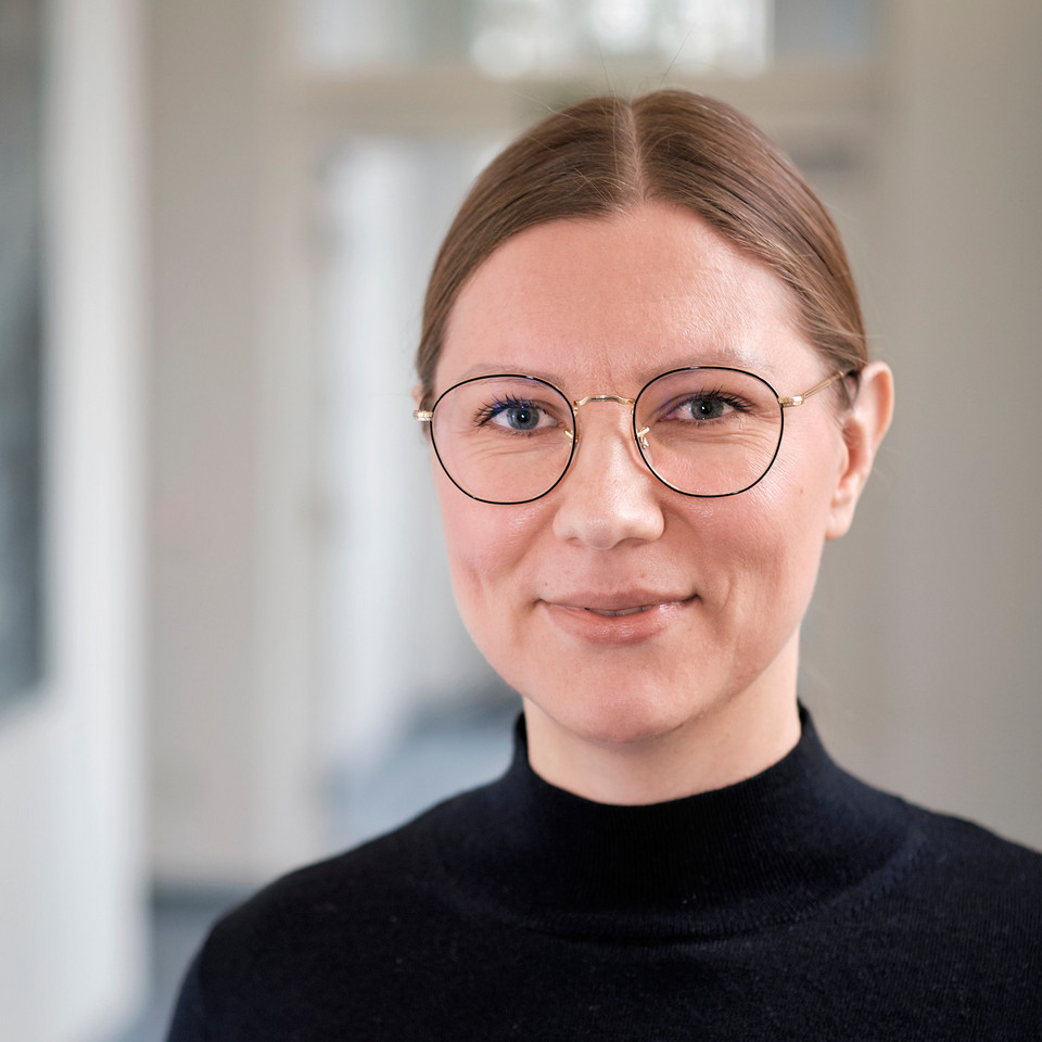 Charlene Rohloff, Mitarbeiterin des DRK im Fachbereich Finanzierung
