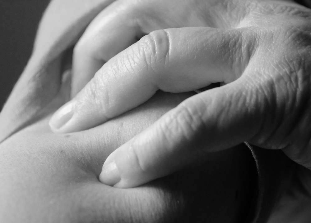 Eine greifende Hand