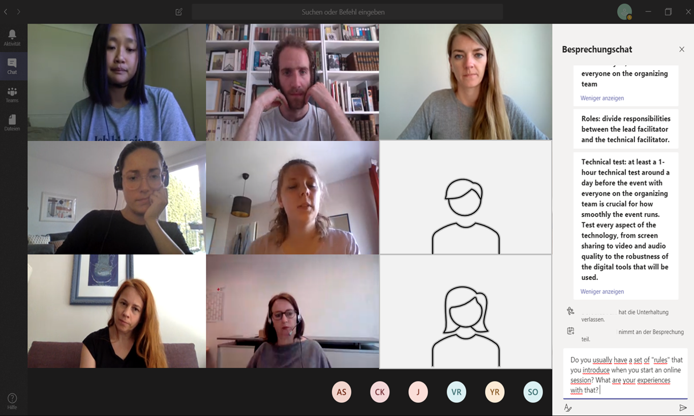 Ein Screenshot einer Videokonferenz mit neun Personen und einem Chat rechts daneben